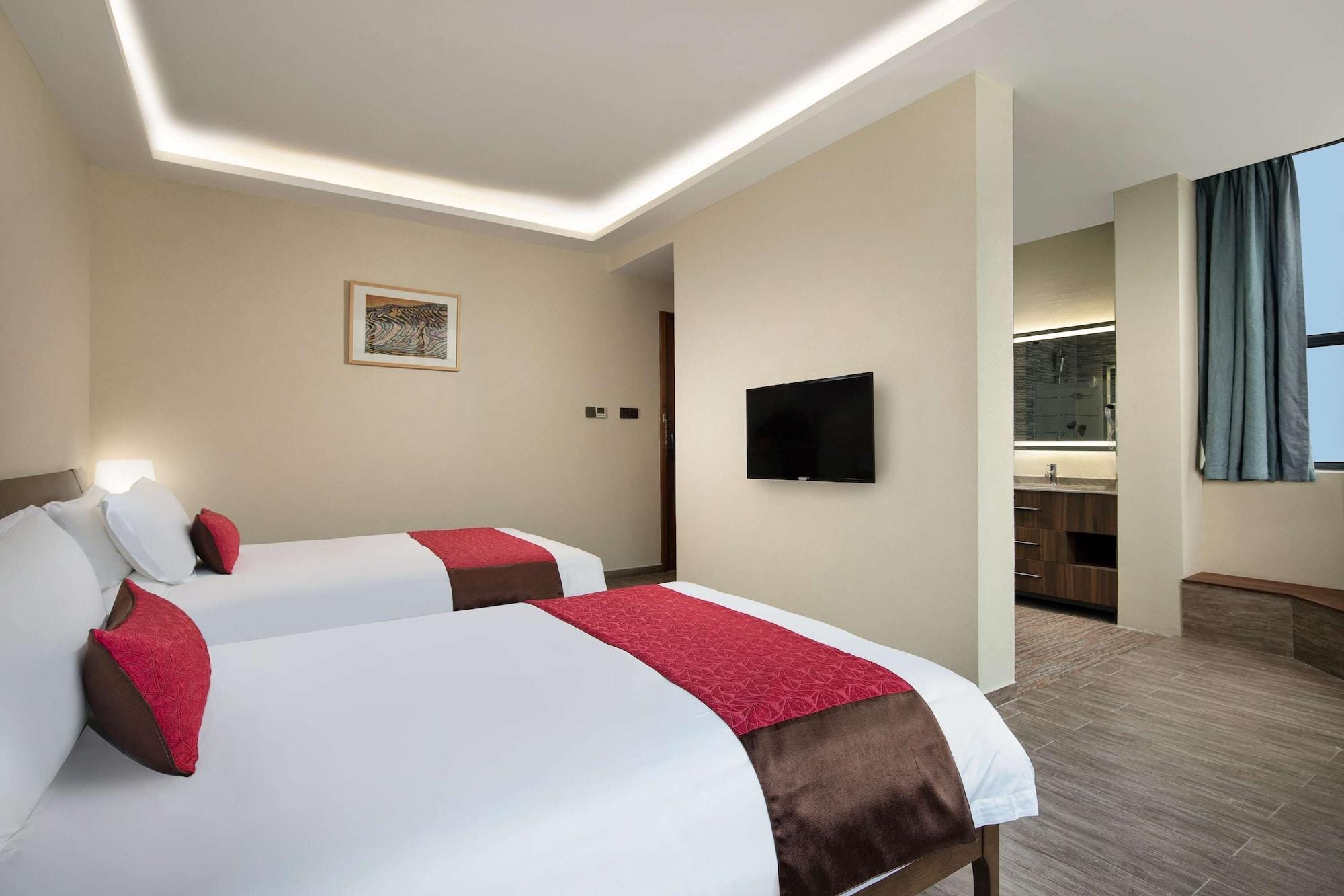 Ramada Encore By Wyndham Shanghai Pudong Airport Екстериор снимка