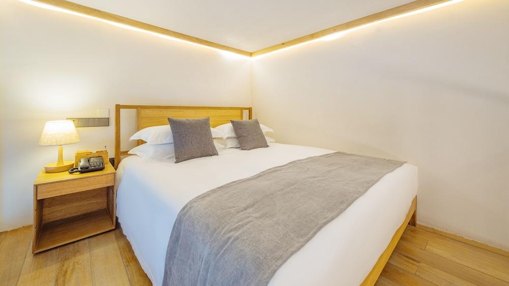 Ramada Encore By Wyndham Shanghai Pudong Airport Екстериор снимка