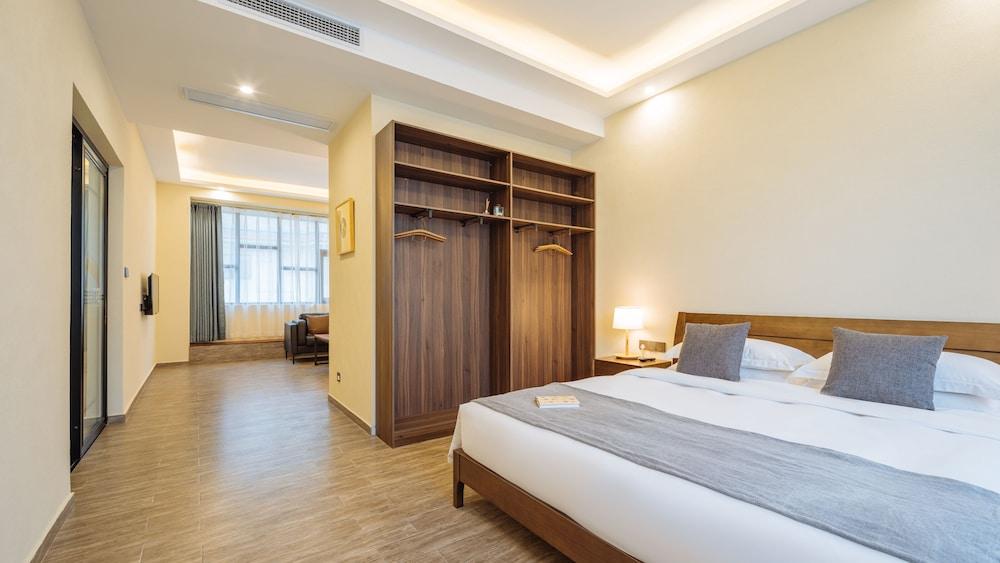 Ramada Encore By Wyndham Shanghai Pudong Airport Екстериор снимка