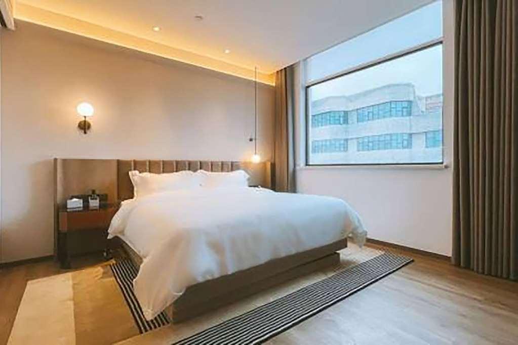 Ramada Encore By Wyndham Shanghai Pudong Airport Стая снимка